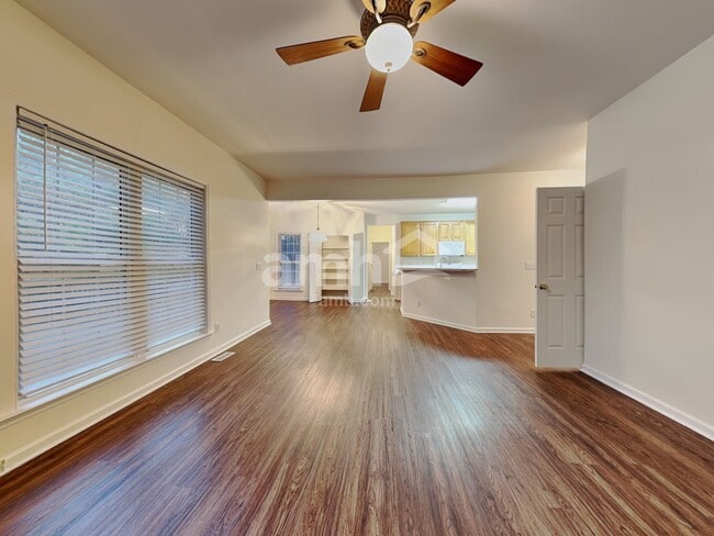 Building Photo - 4141 Autumn Cove Dr