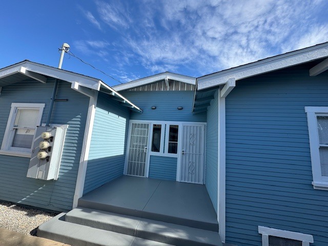 Building Photo - 485 Gaviota Ave