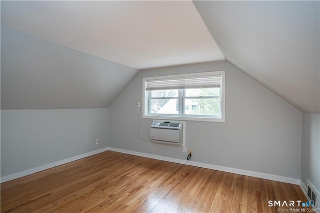 Building Photo - 34 John Smith Dr