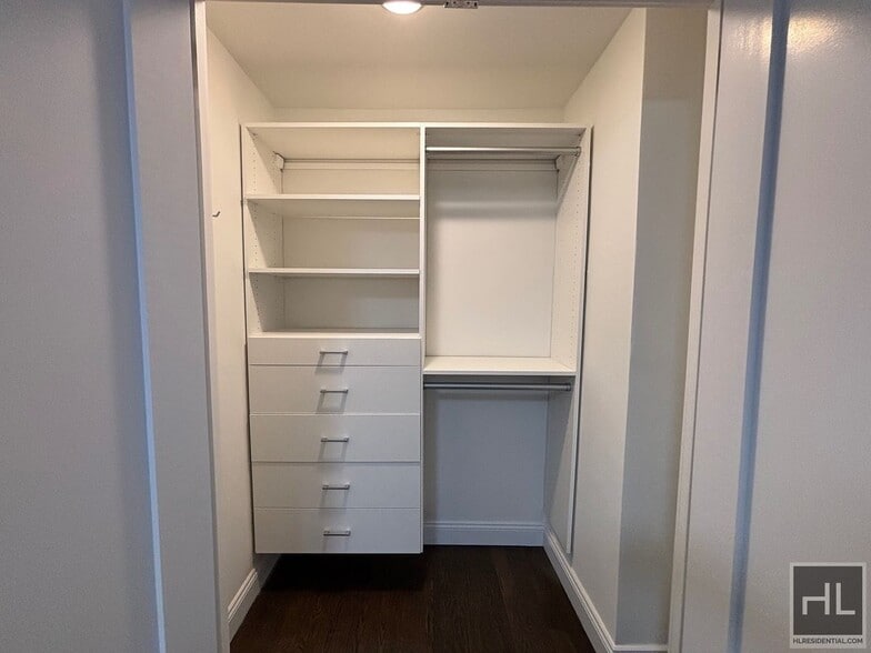 Building Photo - East 82nd Street