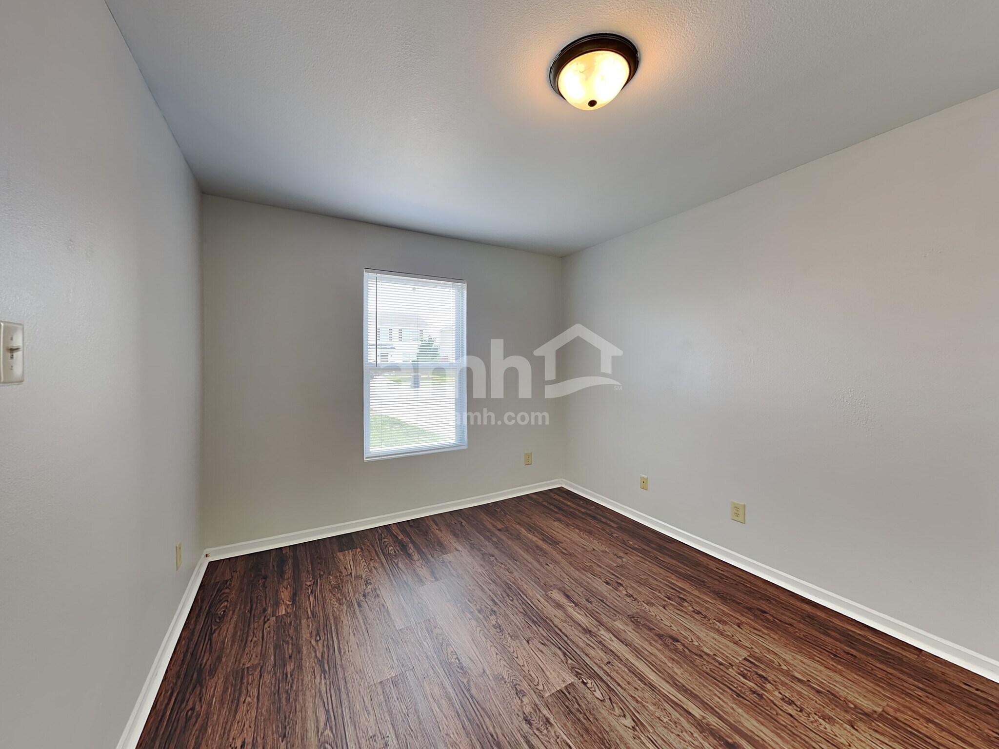 Building Photo - 1413 Dowell St