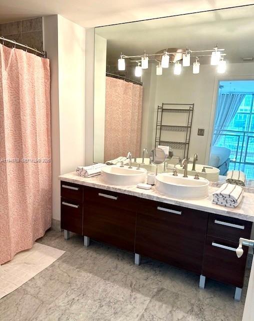 Building Photo - 253 NE 2nd St