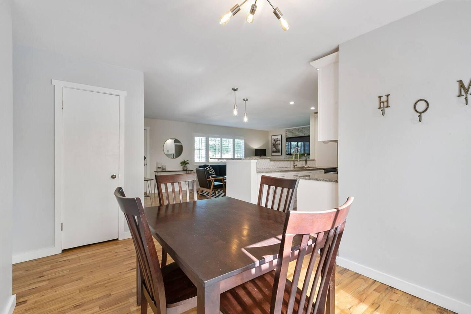 Building Photo - 3296 S Grape St