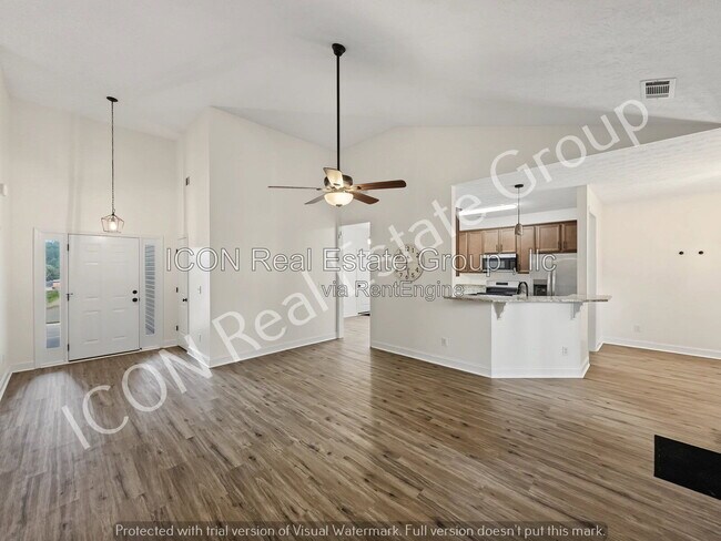 Building Photo - 55 Cranbrooke Dr