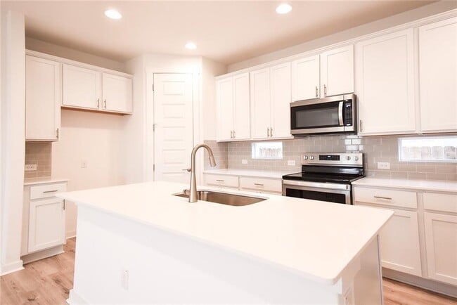 Building Photo - 101 Indian Shoal Dr