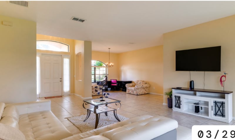 Building Photo - 448 Cinnamon Dr