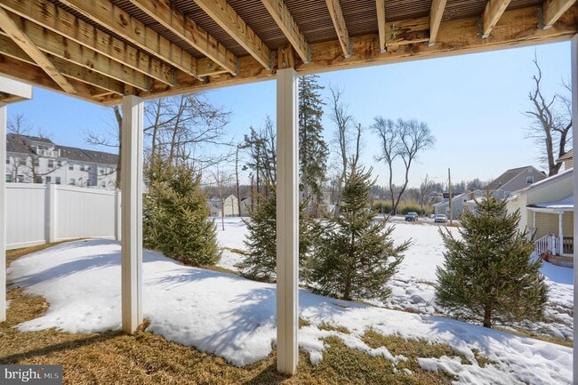 Building Photo - 1 Taube Ct