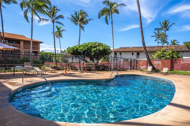 Building Photo - Maui Lani Terraces Studio, Great Mountain View!