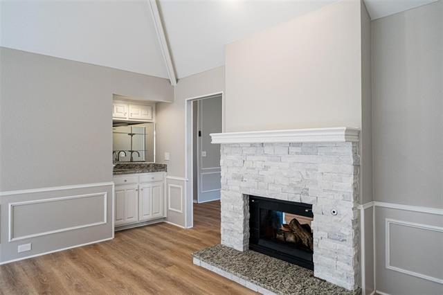 Building Photo - 1006 Merribrook Ln