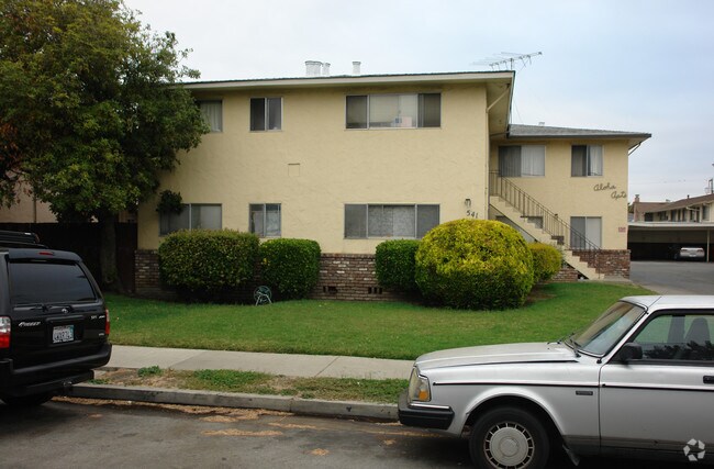 Primary Photo - Aloha Apartments