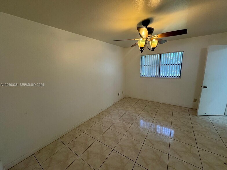 Building Photo - 8793 NW 39th St