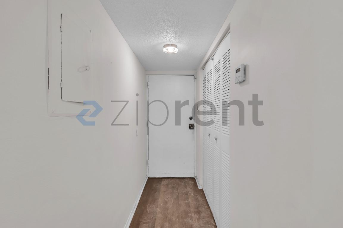 Building Photo - 7518 Needle Leaf Pl