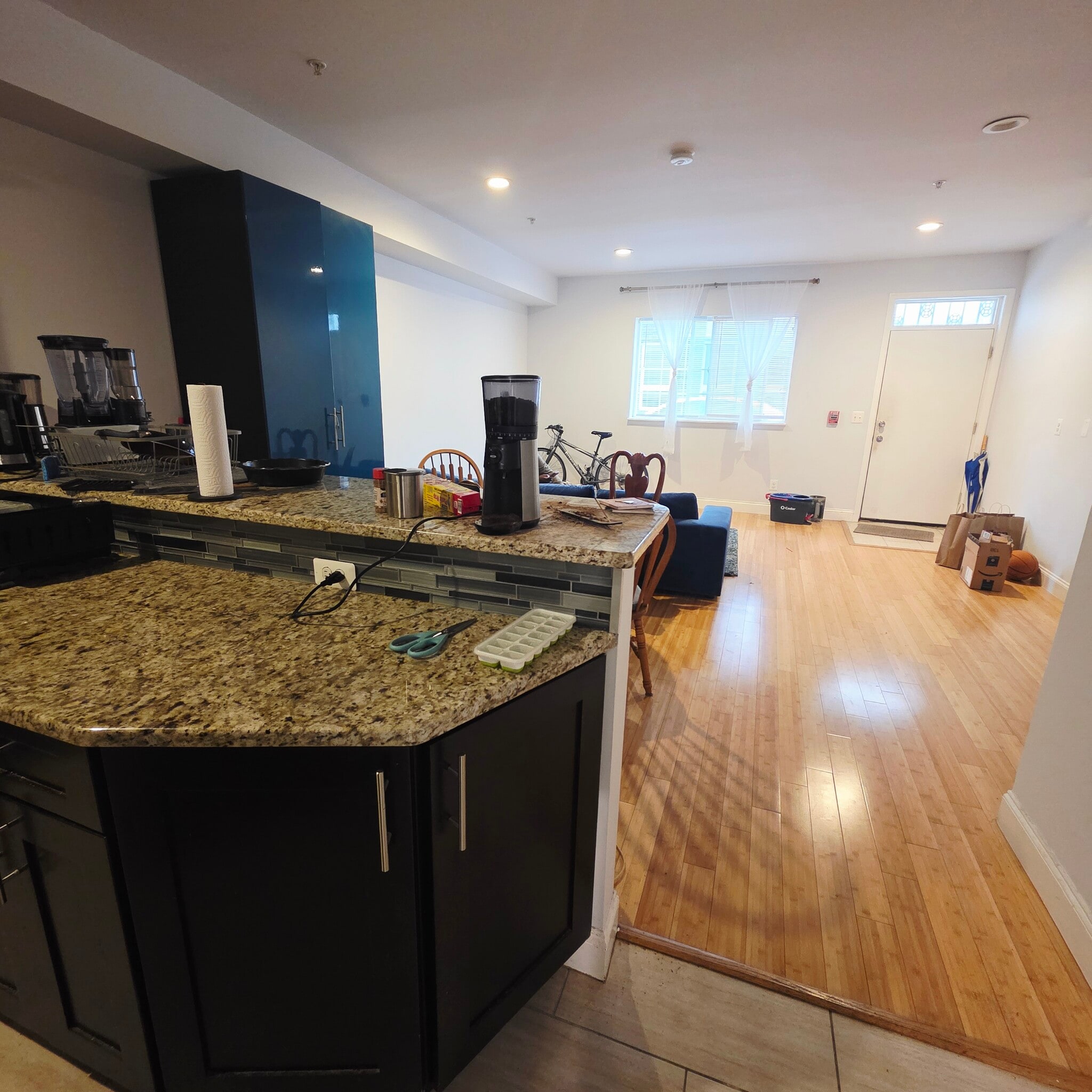 Building Photo - 628 N 11th St