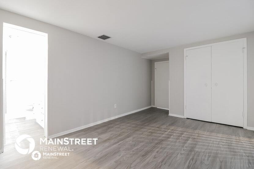 Building Photo - 5963 Bamboo Dr