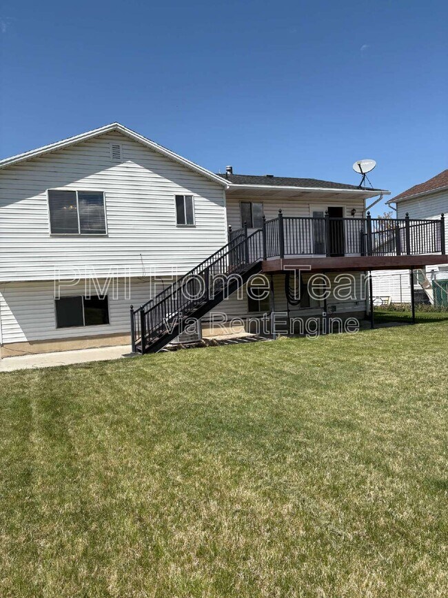 Building Photo - 4440 S 2750 W