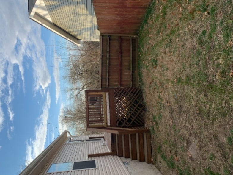 Building Photo - 3604 Normandy Pl N
