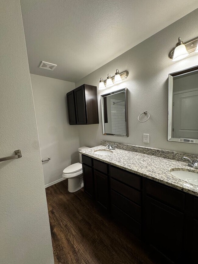 Building Photo - New construction!!! Beacon Pointe 3/2/2
