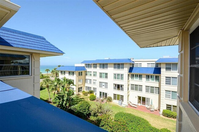 Building Photo - 3804 Gulf of Mexico Dr