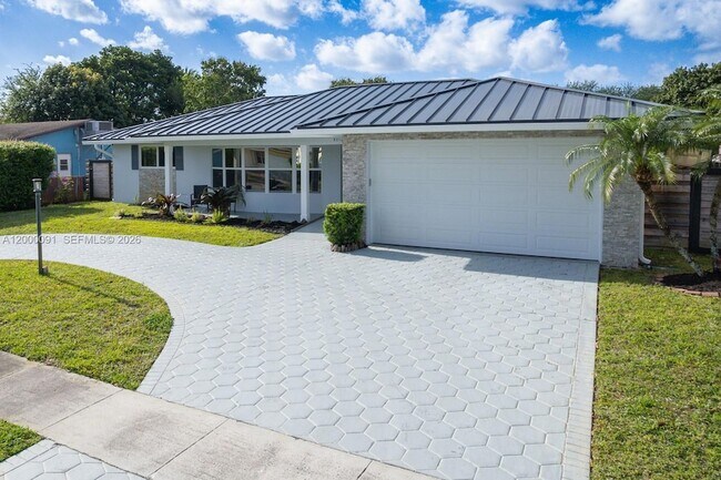 Building Photo - 5012 Grant St