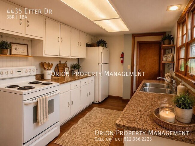 Building Photo - 4435 E Etter Dr