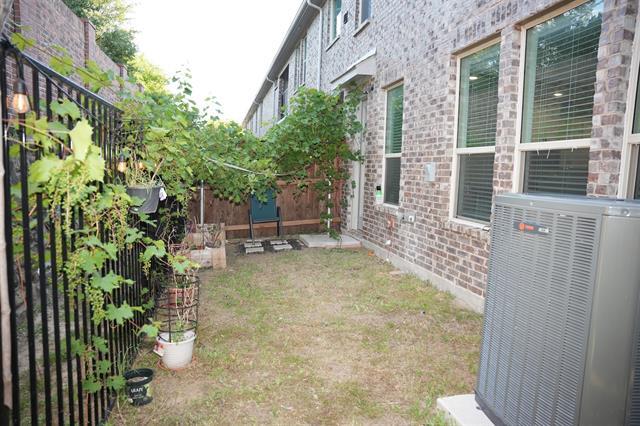 Building Photo - 201 Tortugas Dr