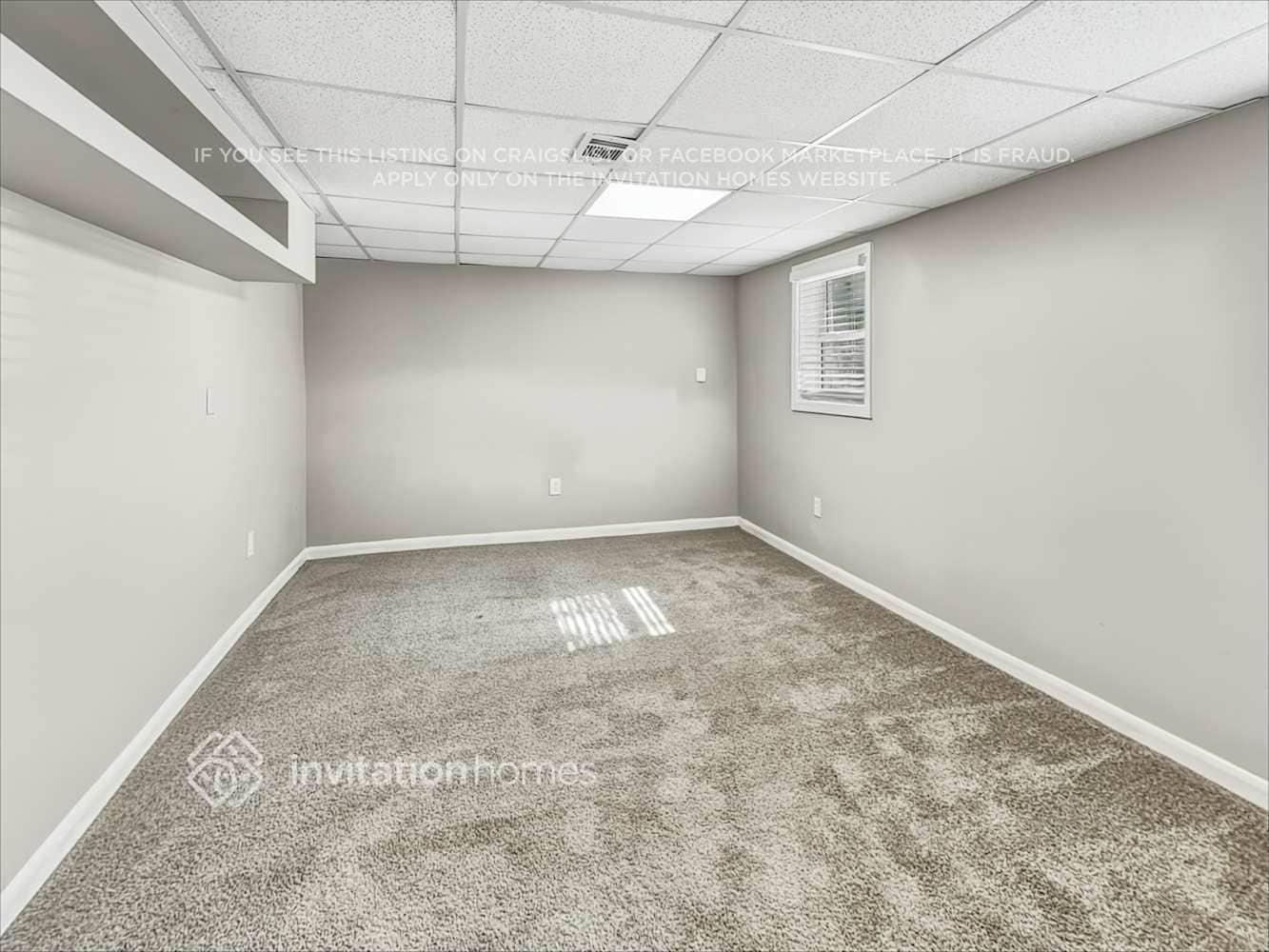 Building Photo - 544 Oakside Dr SW