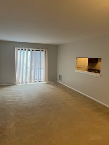 Building Photo - 605 Hudson Ave