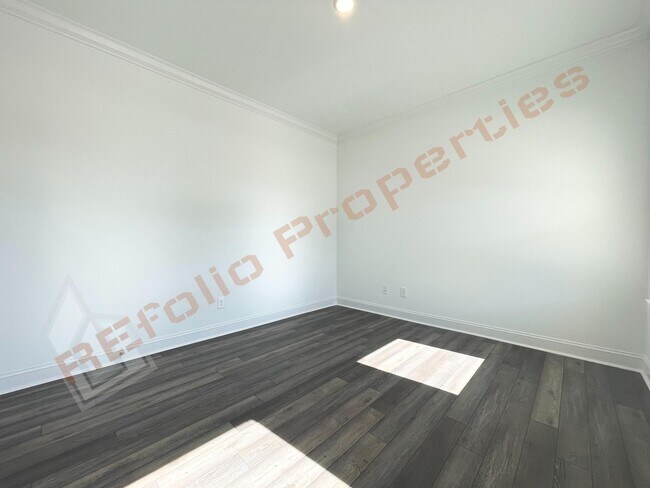 Building Photo - 709 Hardin Hill Lane