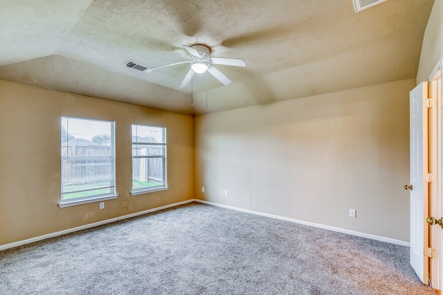 Building Photo - 19642 Brisbane Meadows Ct