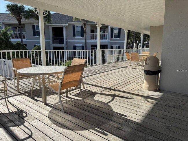 Building Photo - 3011 Hemingway Cir