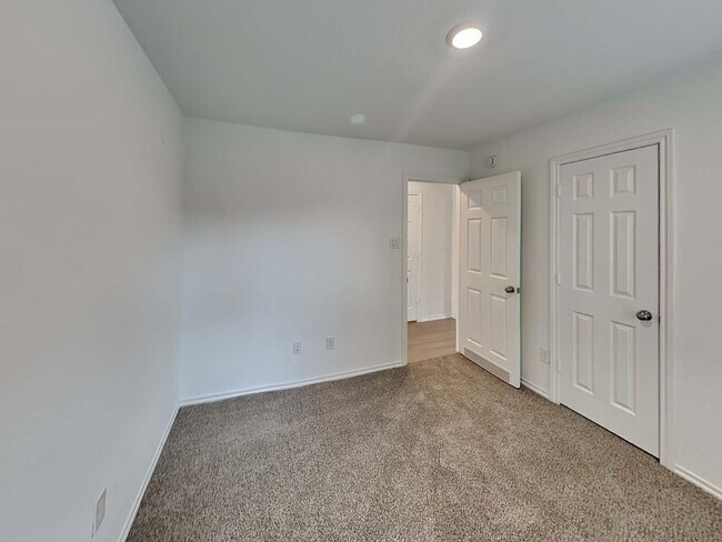 Building Photo - 22407 Sonora River Trce