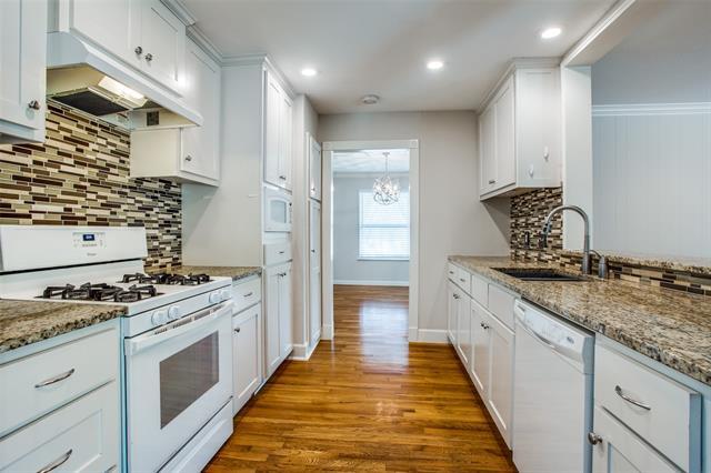 Building Photo - 8005 San Cristobal Dr