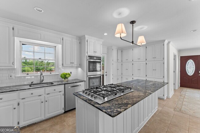 Building Photo - 206 Fortson Dr