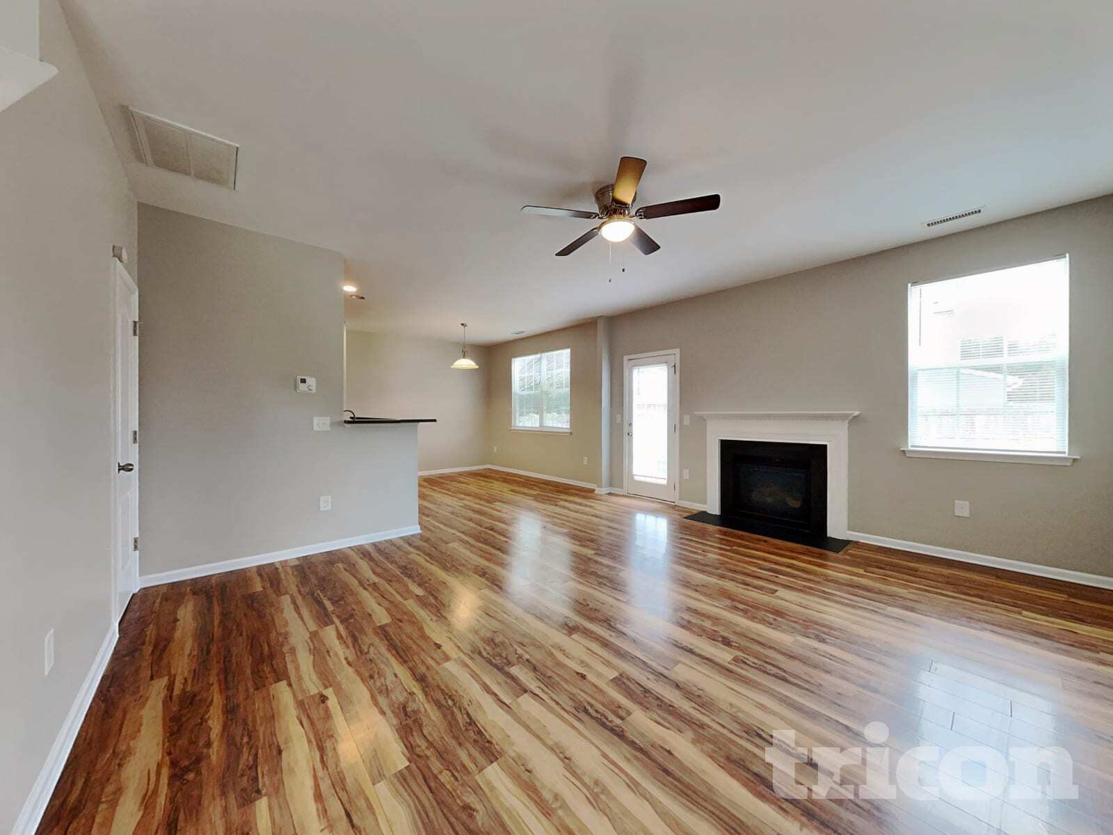 Building Photo - 1304 Lombar St