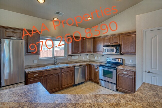 Building Photo - 2518 Filmore Ave