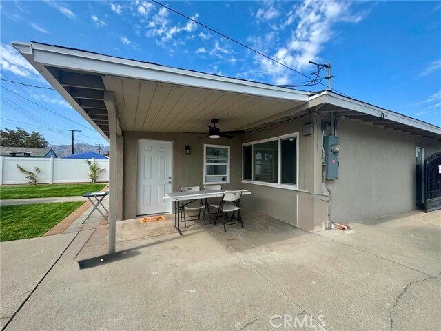 Building Photo - 1065 S Prospero Dr