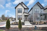 Building Photo - 105 Encore Park Bend