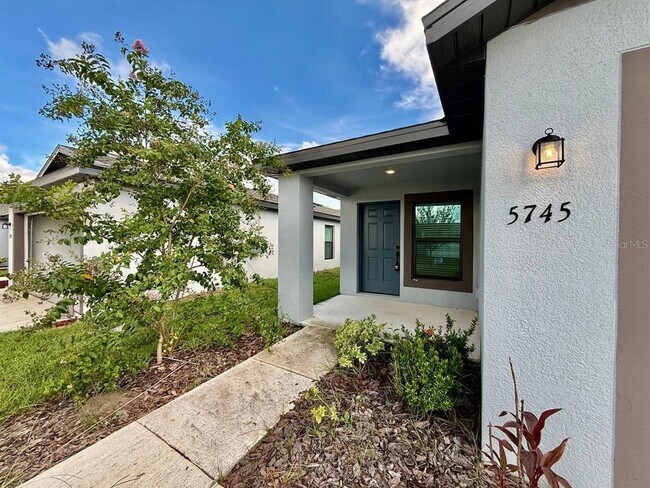 Building Photo - 5745 Helmsman Ct