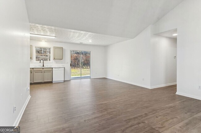 Building Photo - 410 Shenandoah Ct