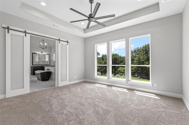 Building Photo - 1064 Glenoaks Dr
