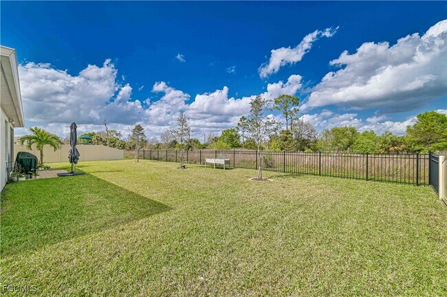 Building Photo - 8948 Cascade Price Cir