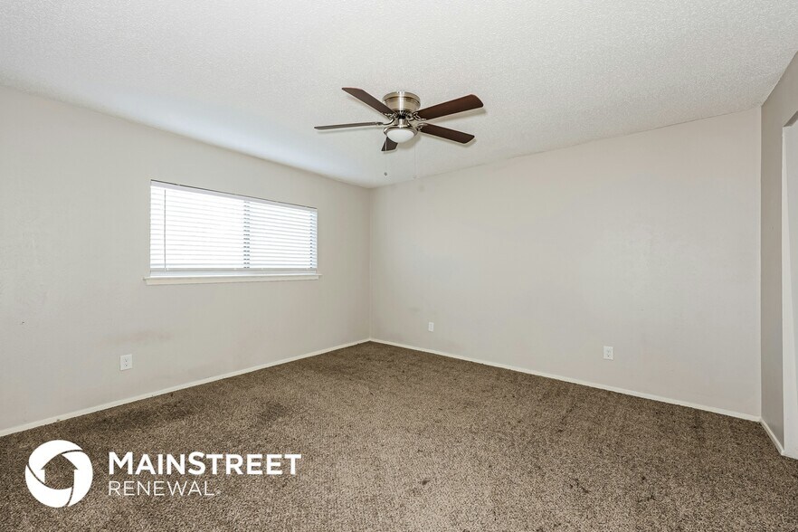 Building Photo - 309 Deacon Dr