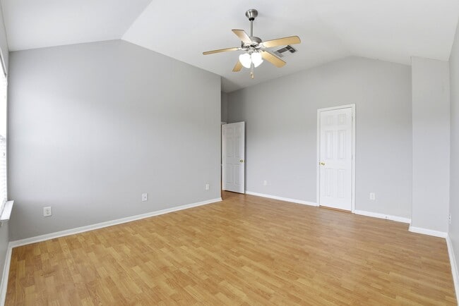 Building Photo - 14022 Crestbourne Ct
