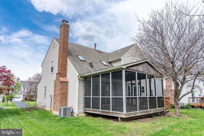 Building Photo - 2205 Cedar Mill Ct