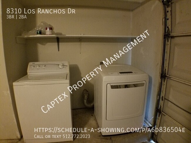 Building Photo - 8310 Los Ranchos Dr