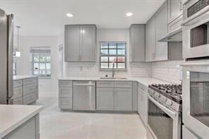 Building Photo - 2410 NW 137th Terrace