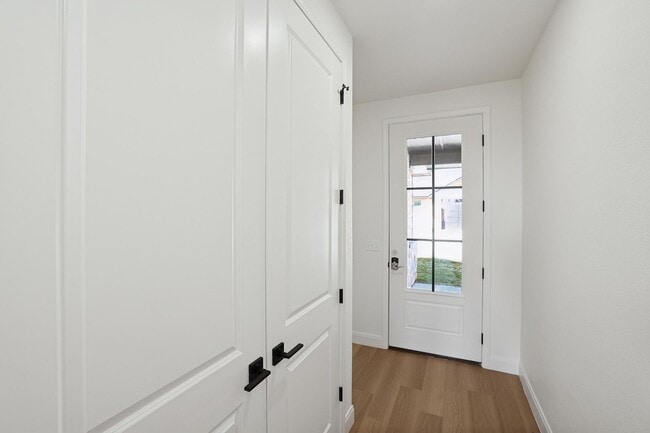 Building Photo - 10374 Tierra Santa Dr