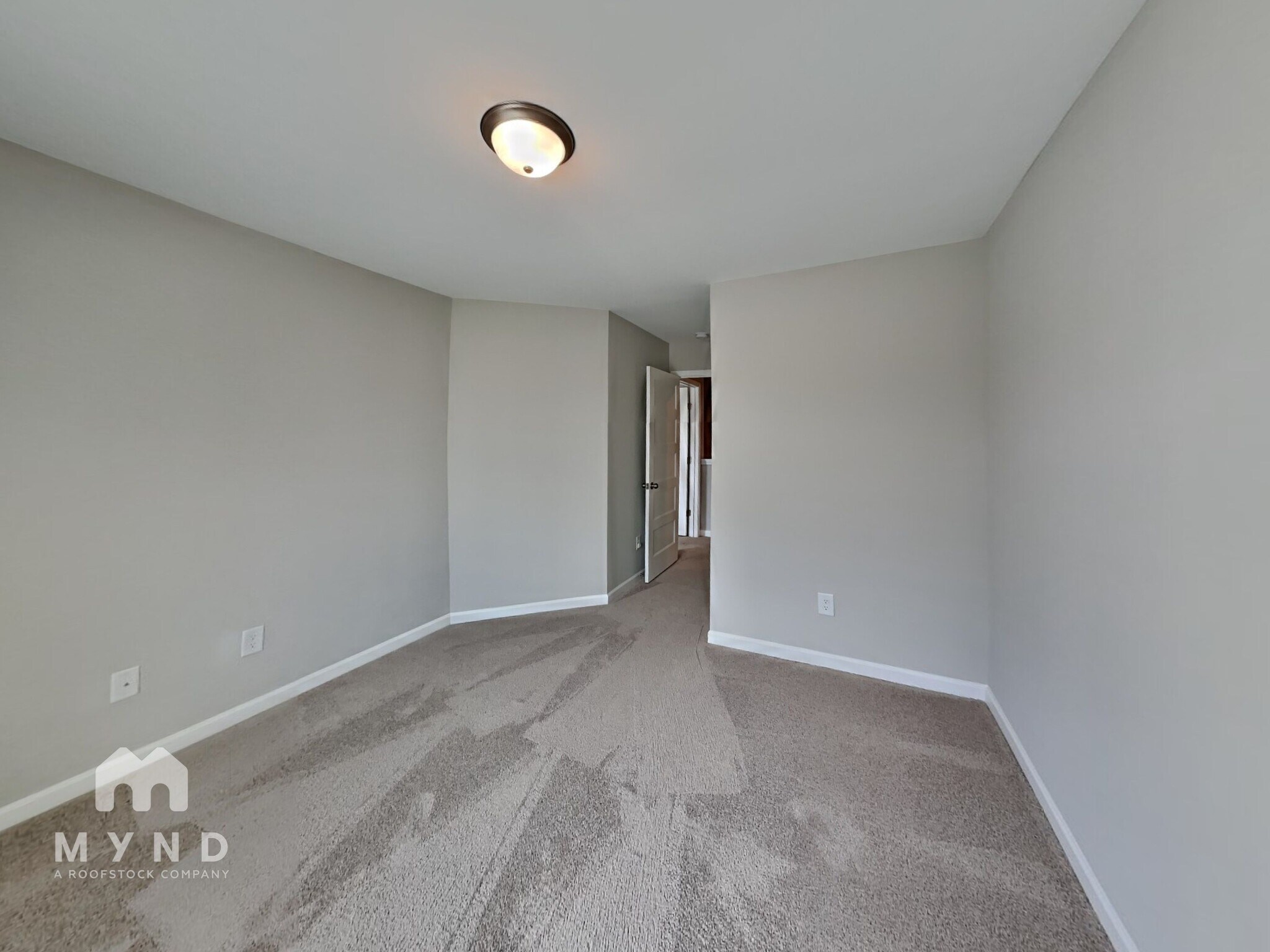 Building Photo - 386 Springwater Wy