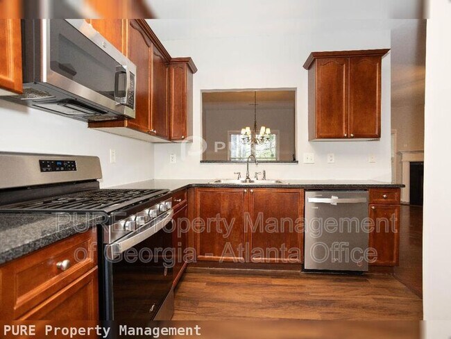 Building Photo - 5905 Oakbrook Lake Ct