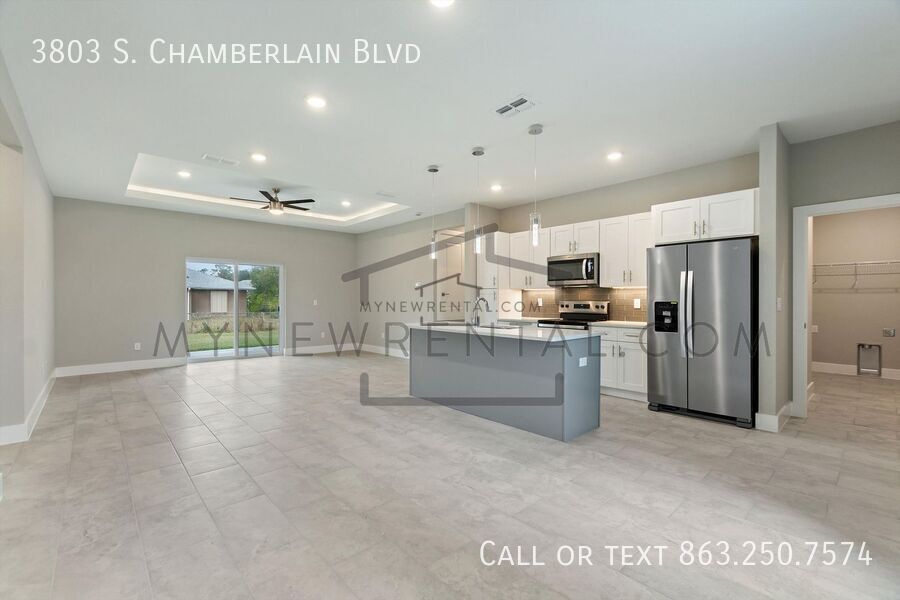 Building Photo - 3803 S Chamberlain Blvd